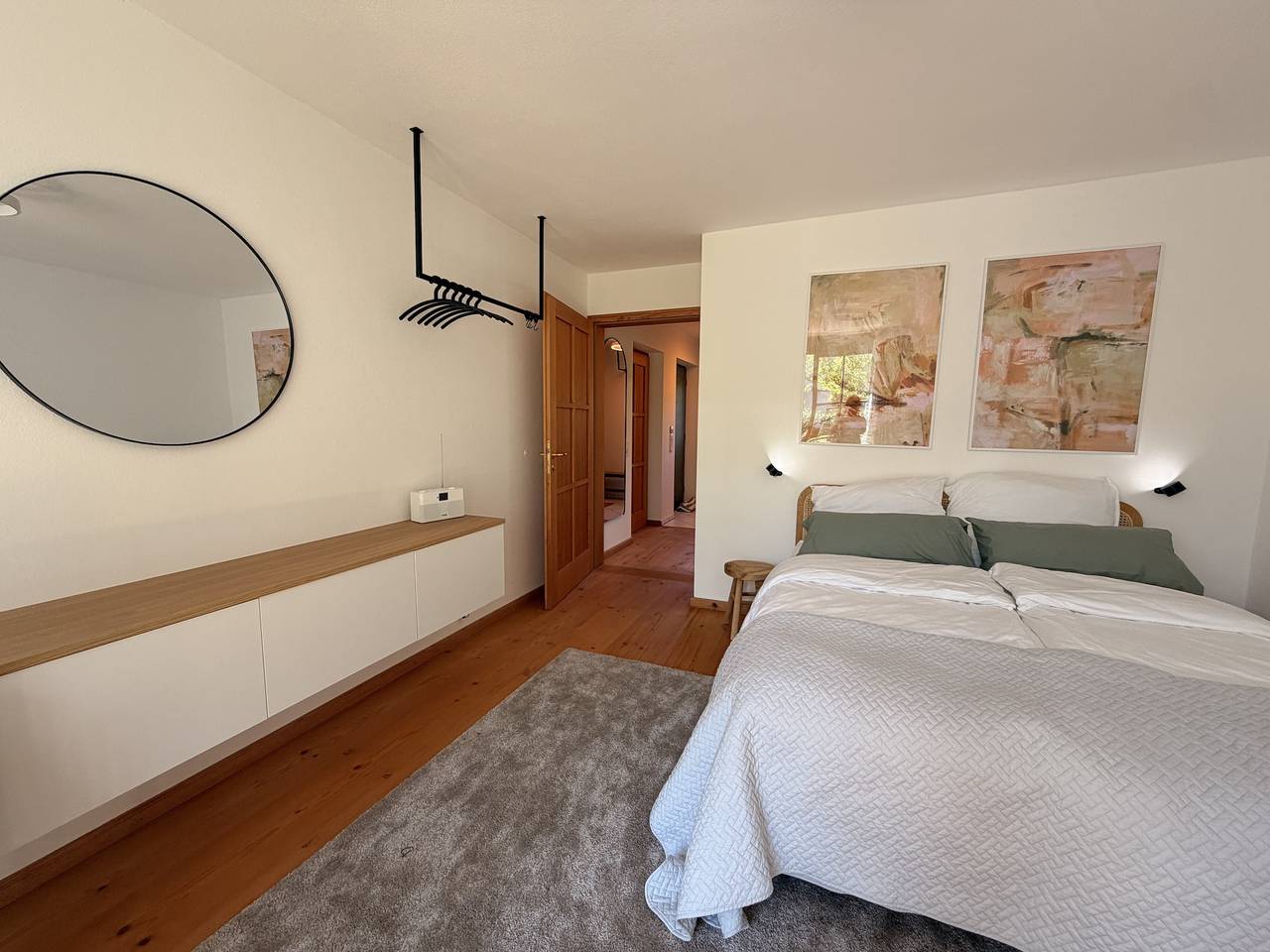 Geheel appartement, Appartement 'Bergzeit' met bergzicht, privéterras en Wi-Fi in Berg (Opper-Beieren), Starnberger See