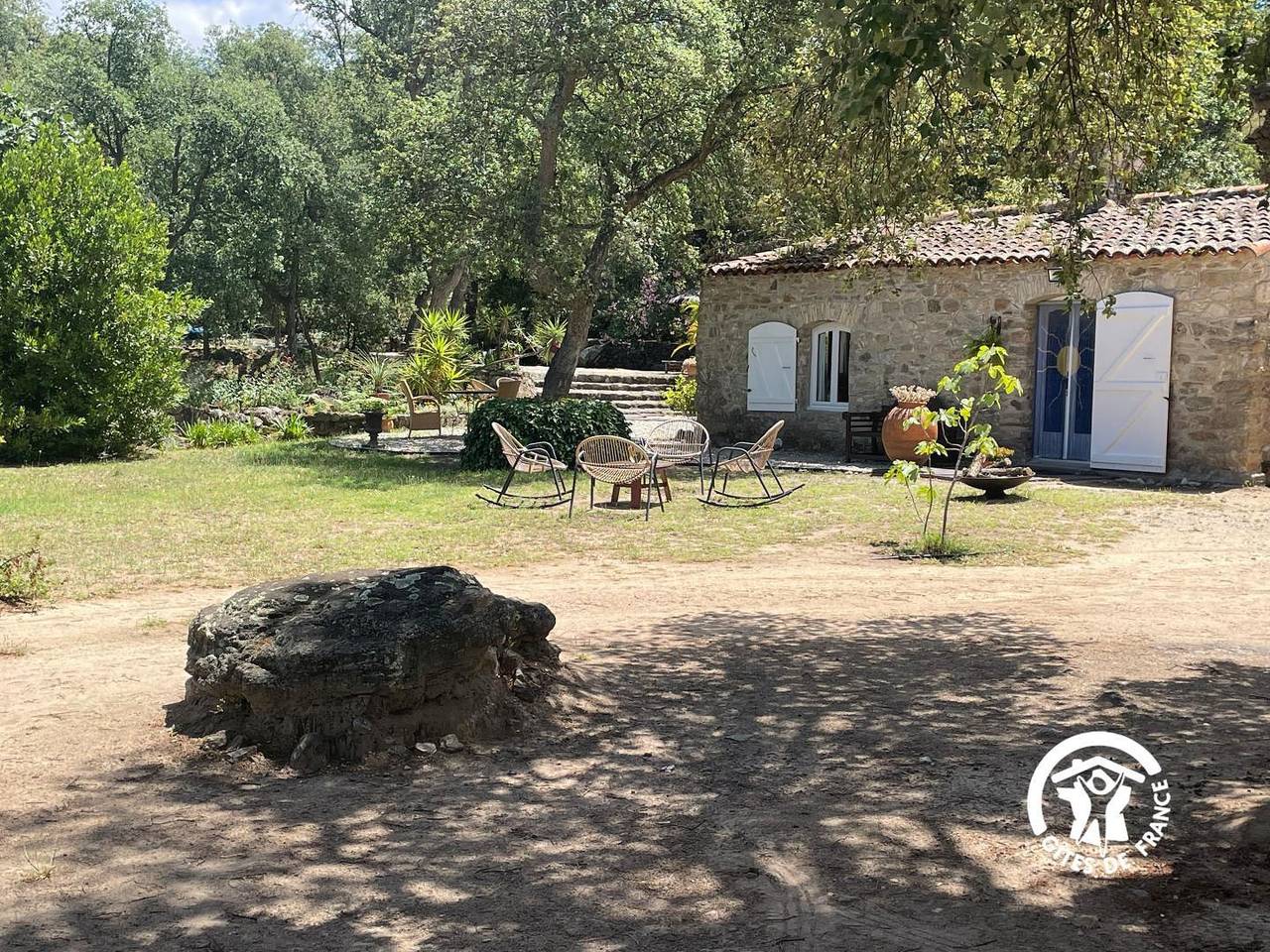 Gîte für 4 Personen mit Terrasse in Sorède, Céret und Umgebung