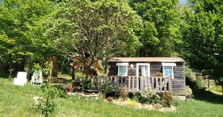 Gîte pour 2 personnes, avec jardin dans Périgord Noir