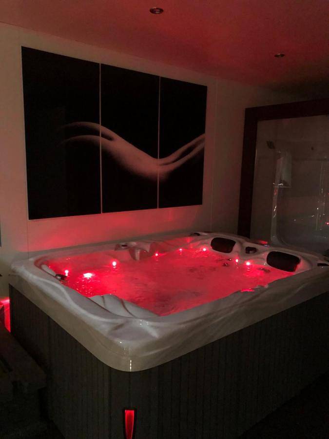 Hôtel pour 2 personnes, avec sauna et jacuzzi à Mouscron - 2