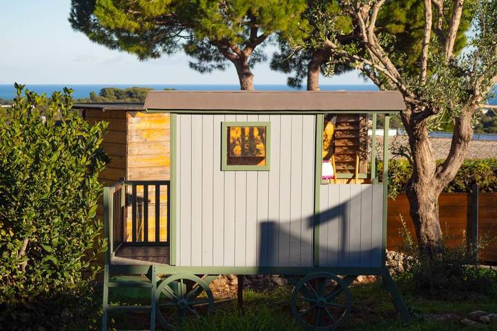 Location de vacances pour 8 personnes, avec piscine et jardin à Vallauris - 3
