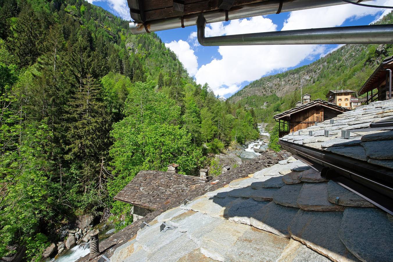 Vakantiehuis 'Casa Savin 35' met bergzicht, privétuin en balkon, foto 10