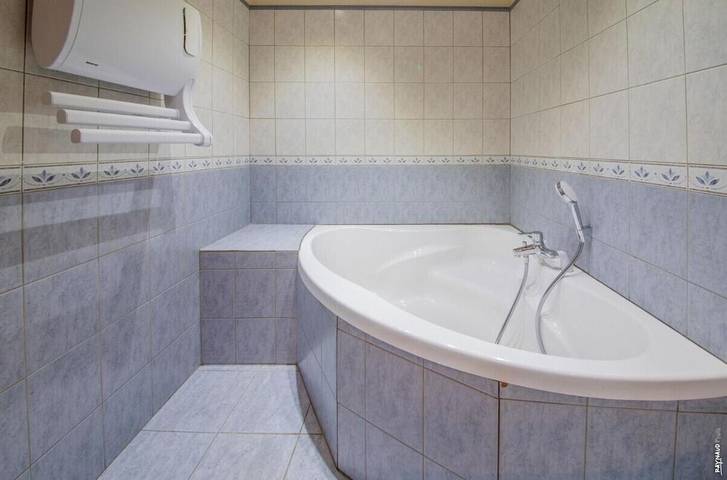 Gîte pour 4 personnes, avec vue et balcon à Montans - 2