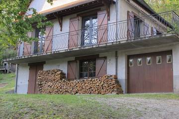 Gîte pour 6 personnes, avec jardin et balcon, animaux acceptés dans Valencisse
