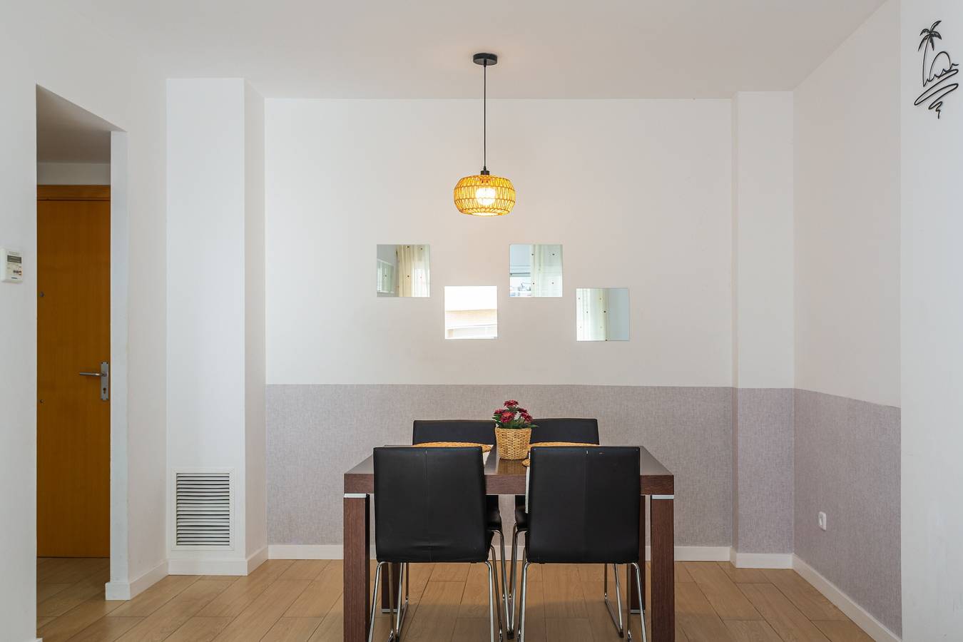 Entire apartment, Apartment 'Santa Clotilde' with Balcony, Wi-Fi and Air Conditioning in Central Lloret de Mar, Lloret de Mar