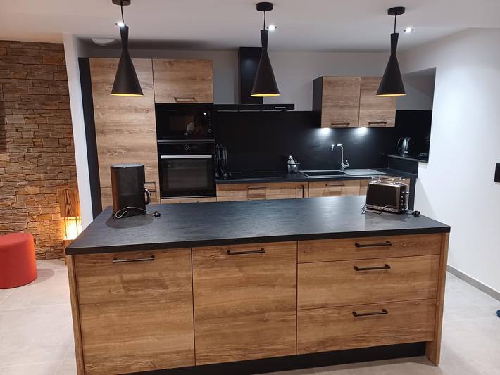 Gîte pour 10 personnes, avec terrasse et jardin ainsi que jacuzzi et sauna à Bourg-Saint-Maurice - 2