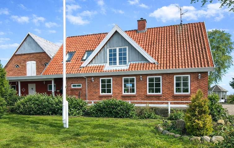Ferienhaus für 8 Personen, mit Garten und Terrasse - 1