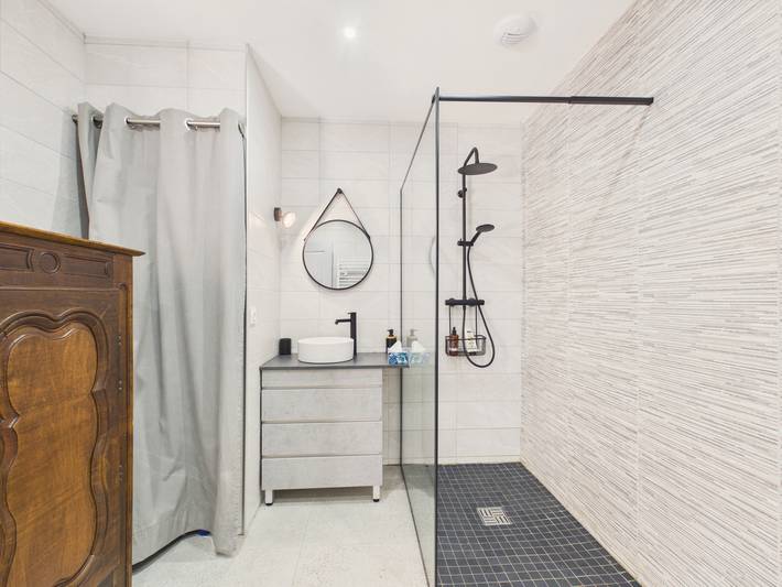Location de vacances pour 4 personnes, avec terrasse et jardin à Le Tour-du-Parc - 4