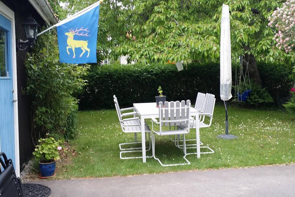Gemütliches Ferienhaus mit Garten, nah am Meer in Färjestaden, Öland