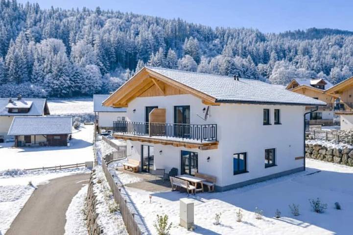 Ferienhaus für 12 Personen, mit Garten