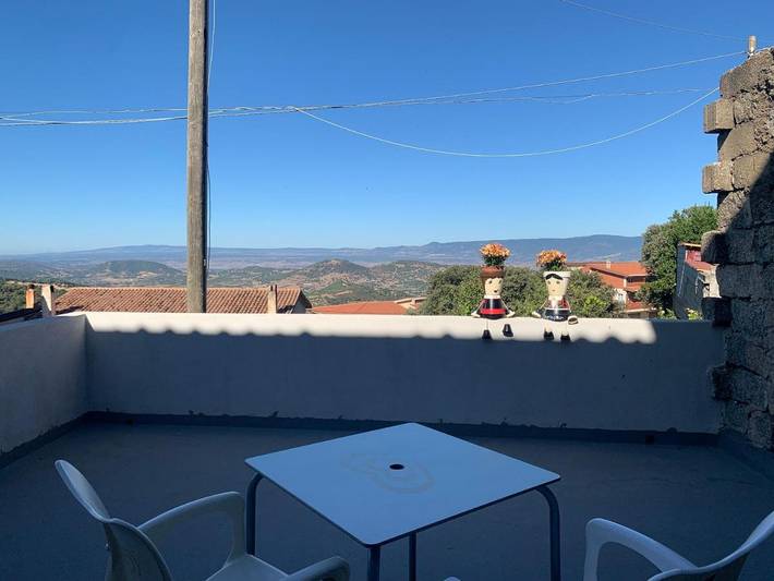 Maison d’hôte pour 2 personnes, avec balcon ainsi que vue et jardin