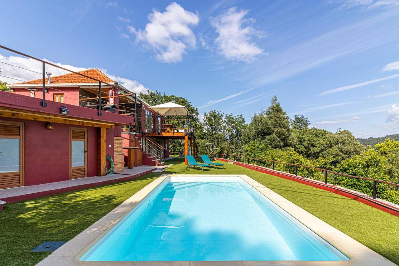 Four-Bedroom House in Couto de Esteves, Distrito de Aveiro