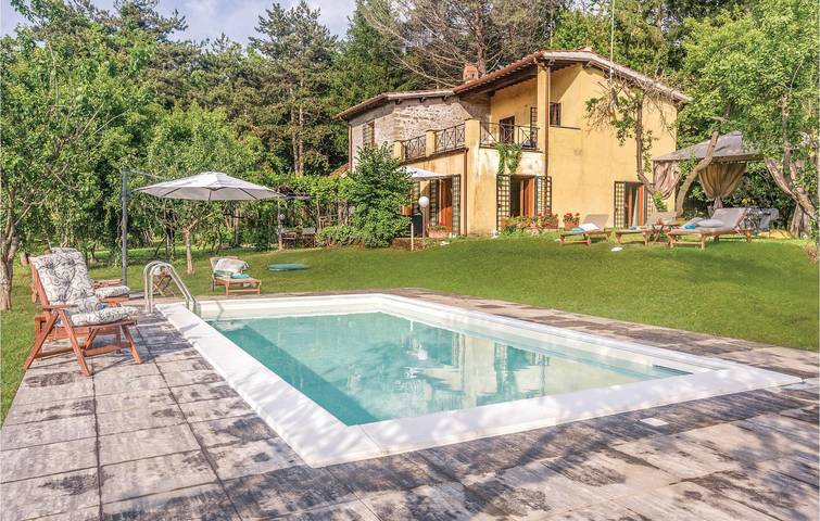 Agriturismo per 6 persone a Marino