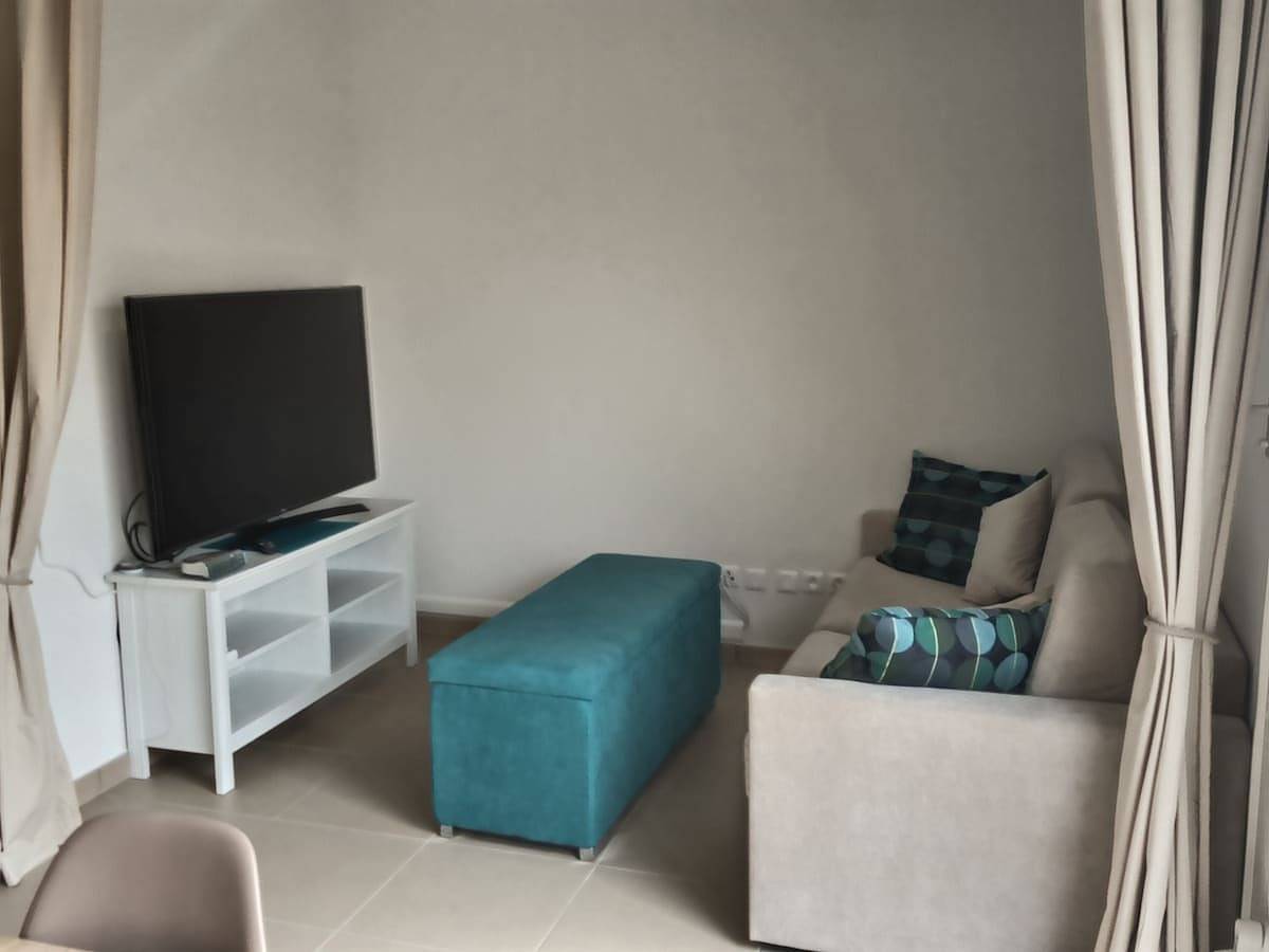 Villa Bianca – 500 m from the Beach in Sérignan, Côte d'Améthyste