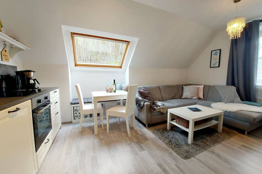 Ganze Wohnung, Gemütliche Gästewohnung am Fuße der Buckligen Welt in Walpersbach, Wiener Alpen in Niederösterreich