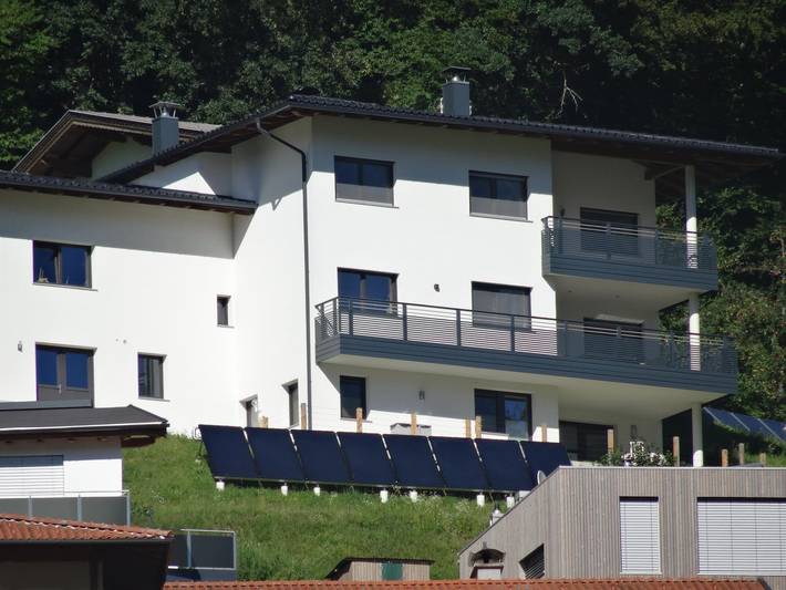 Ferienwohnung für 5 Personen, mit Balkon und Terrasse