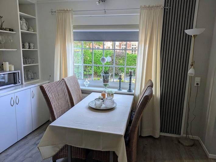 Ganze Ferienwohnung, Alt-Loga - Komfortable Ferienwohnung mit Salzgrotte und Wellnessangeboten in Leer, Landkreis Leer
