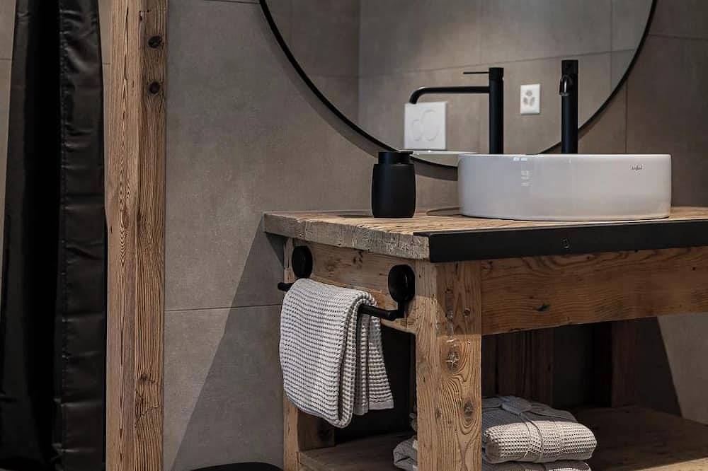 Ganze Wohnung, Loft am See Appartement/Fewo, Dusche und Bad, Wc, Wohn-/Schlafraum Loft Am See in Arosa, Plessur Alpen