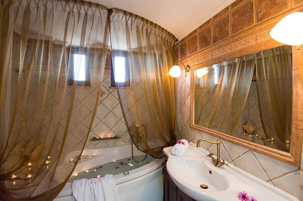 Νikolaos Villa with Private Pool, Playground & Bbq in Rethymno und Umgebung