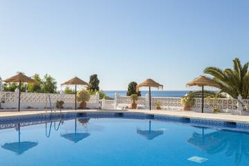 Apartment for 2 People in Playa de Burriana, Nerja, Photo 2