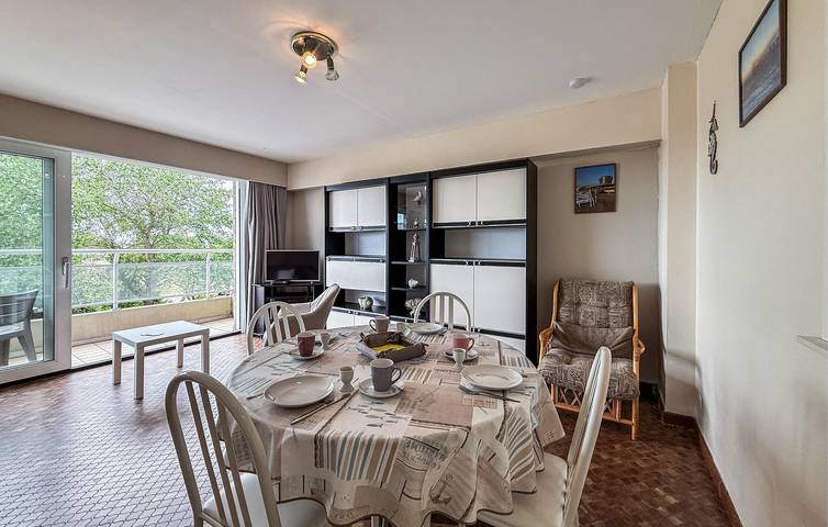 Apartamento vacacional entero, Apartamento de vacaciones para 4 personas con terraza in Middelkerke, Costa de Bélgica