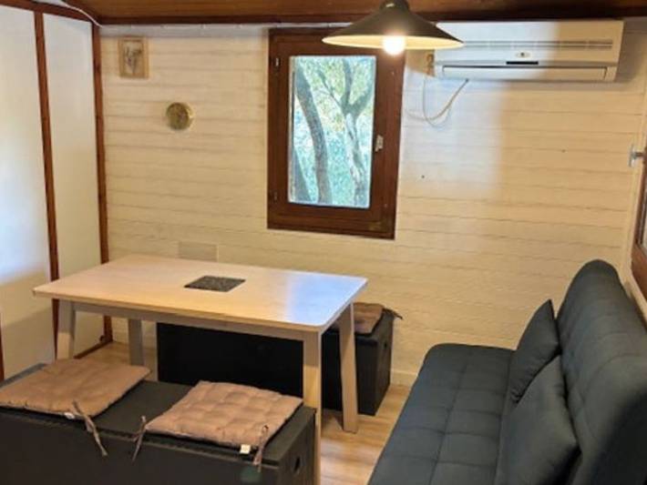 Gîte pour 4 personnes, avec piscine et terrasse à Les Mages - 3