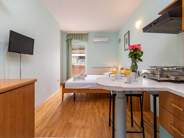 Ferienwohnung für 2 Personen, mit Balkon in Podstrana - 4