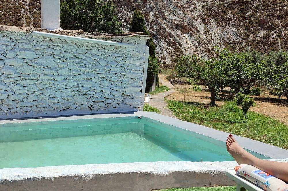Acogedor cortijo con piscina en La Alpujarra in Bayacas, Órgiva