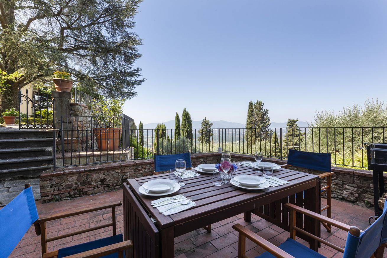 Villa Leone by Mmega  in Capannori, Colline Lucchesi