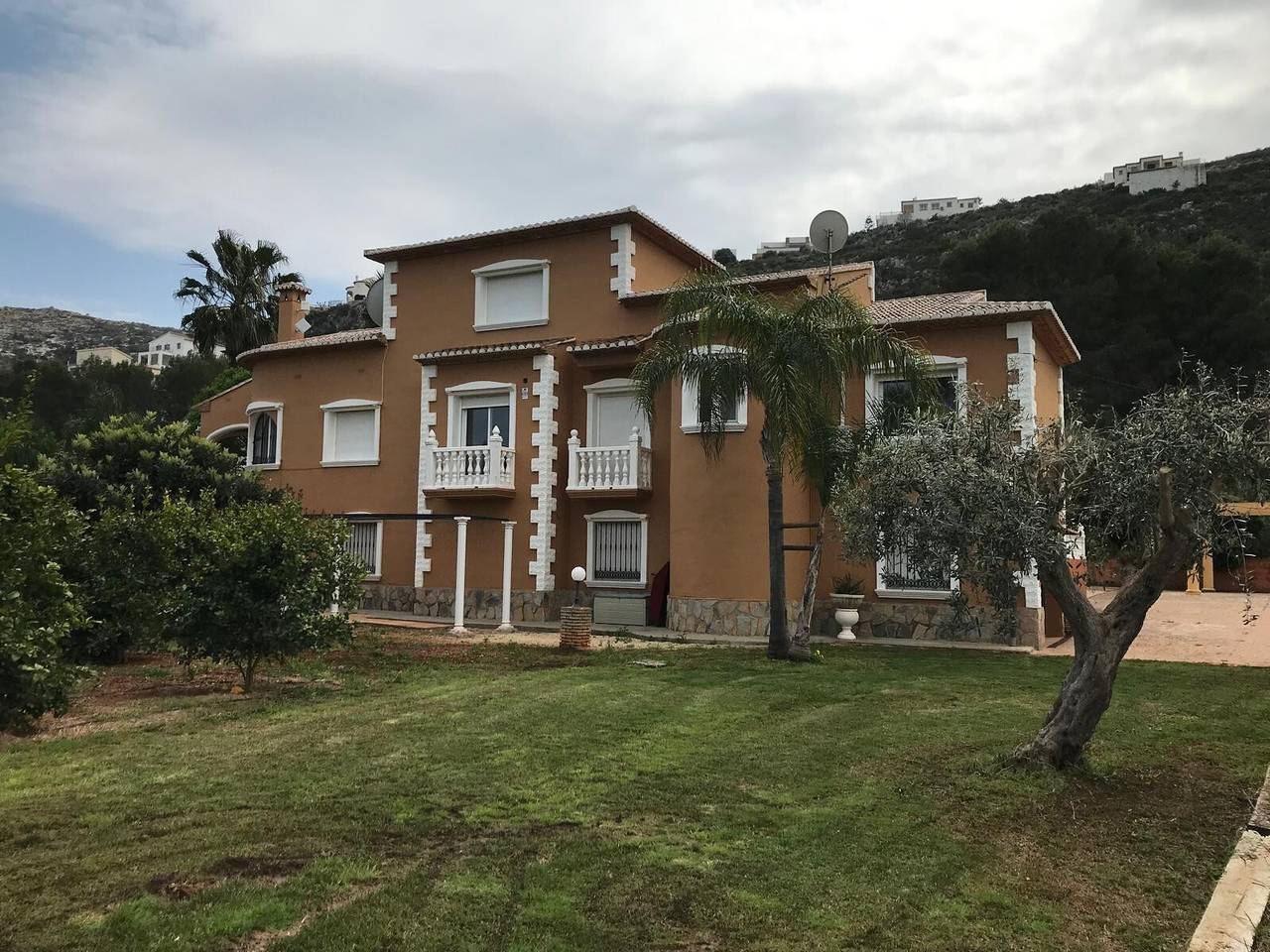 Villa „Emilio“ mit Meerblick, privatem Pool und Wlan in Pedreguer, Costa Blanca
