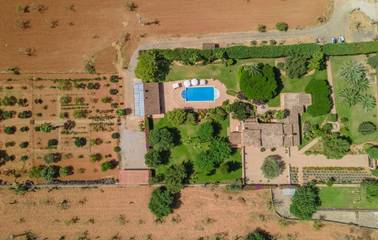 Finca in Puig de Santa Magdalena, Inca für 12 