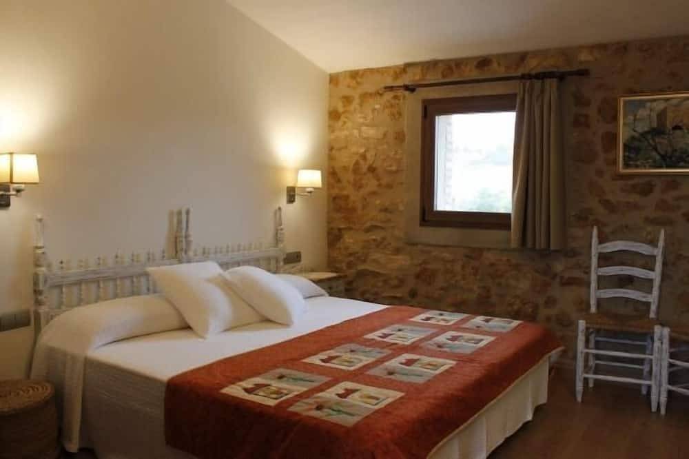 Casa rural (alquiler íntegro) Mas Daudén para 8 personas in Tierras del Ebro, Costa Dorada