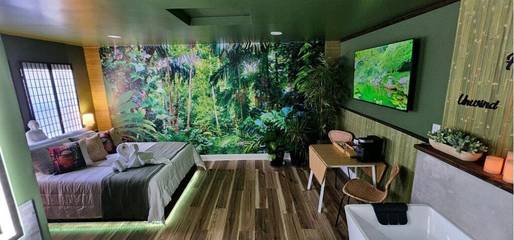 Gîte pour 2 personnes, avec jacuzzi à Reno