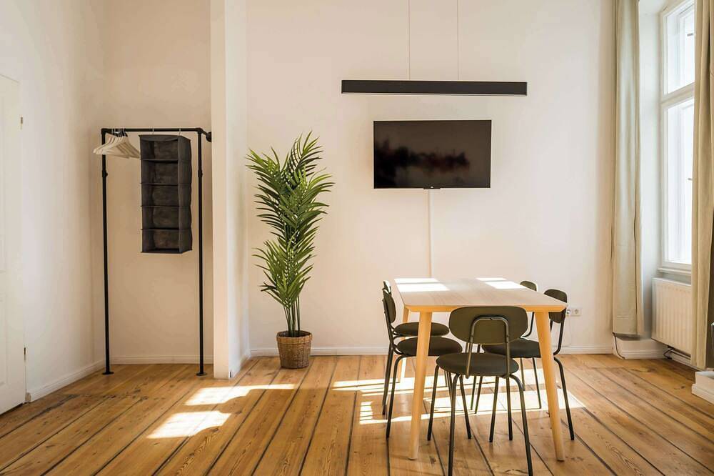 Entire apartment, Apartment at Rosenthaler Platz in Mitte Berlin, Berlin