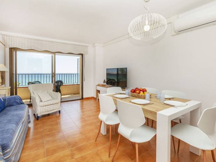 Apartamento para 6 personas, con Terraza y Jardín en Torre Valentina