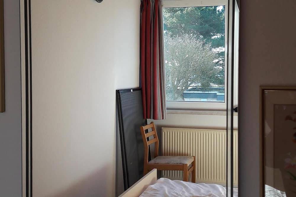 Reetdachhaus mit Garten, beste Lage, Meerblick, Strandnähe, Familienfreundlich. in Großenbrode, Ostholstein