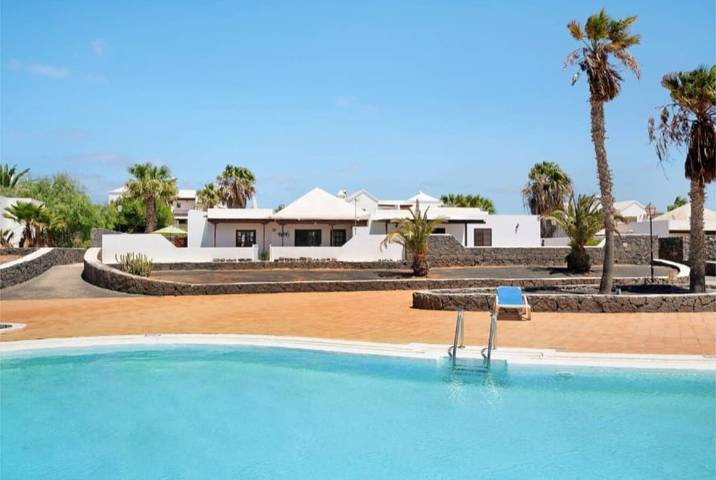 Ferienhaus 'Love For Lanzarote Holidays House' mit Gemeinschaftspool, Wlan und Klimaanlage in Playa Blanca, Yaiza