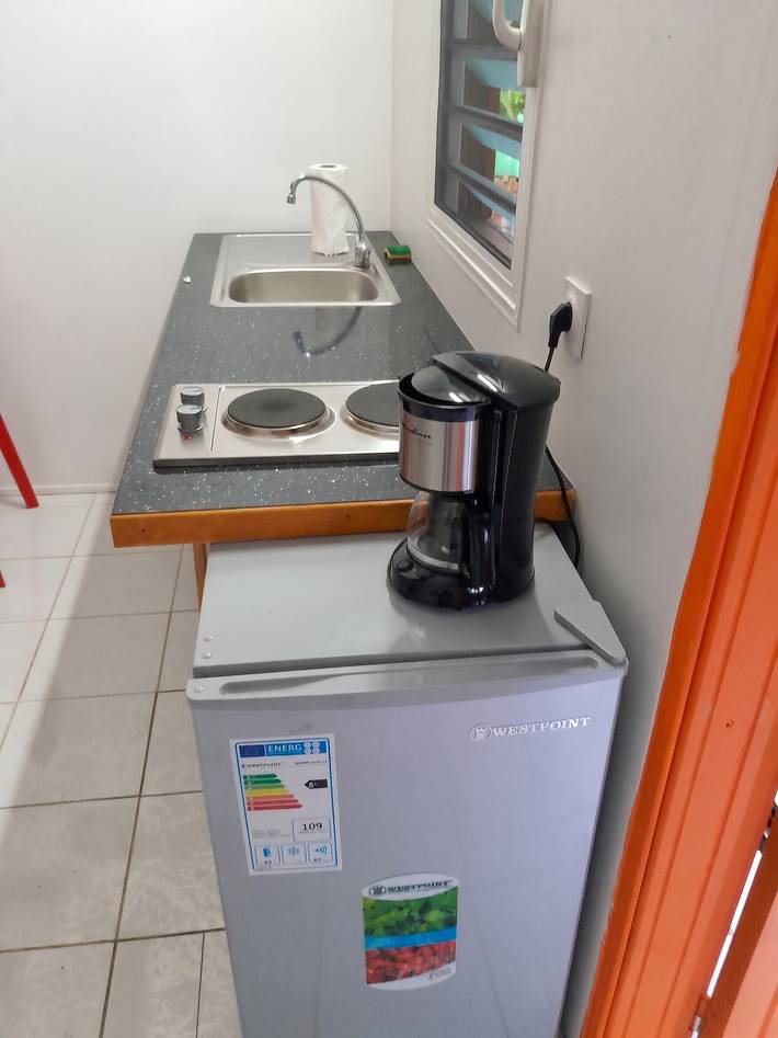 Encantador bungalow en Petit-Bourg con jardín privado in Petit-Bourg, Guadalupe