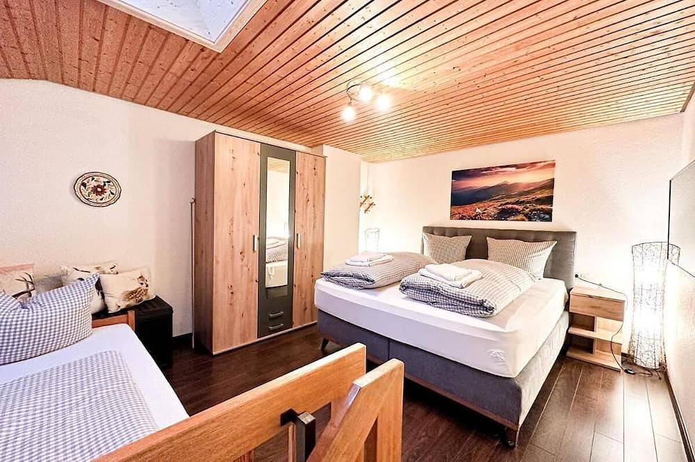 Ganze Wohnung, Ferienwohnung mit Pool als Ausgangspunkt für Ihren Skiurlaub oder Wanderungen in Steibis, Oberstaufen