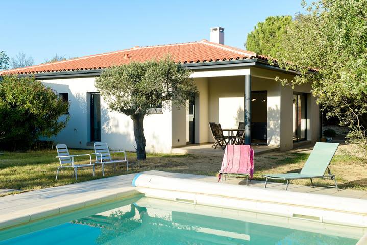 Gîte pour 2 personnes, avec jardin et piscine à Laroque-des-Albères - 2