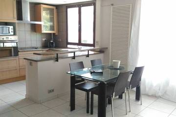 Gîte pour 6 personnes, avec balcon à Cran-Gevrier