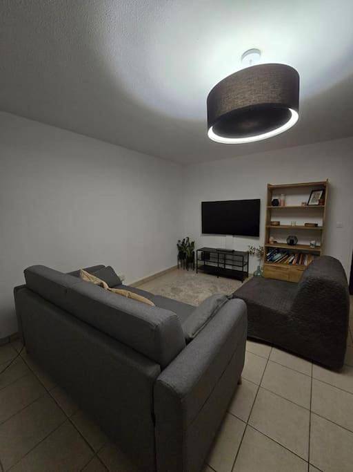 Gîte pour 5 personnes, avec terrasse, animaux acceptés à Bussy-Saint-Georges - 2