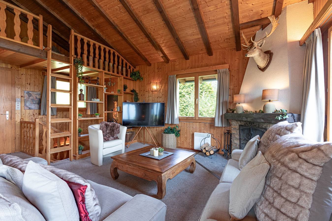 Le Petit Renard Mountain & Quiet 7 pers in Vex, Alpes del Valais