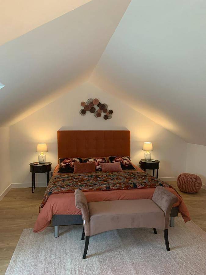Appartement entier, One-Bedroom House in Gonneville-sur-Mer, Région de Lisieux