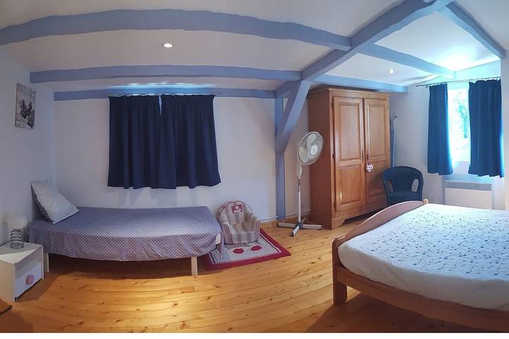 Location de vacances pour 4 personnes, avec terrasse et jardin à La Cresse - 2