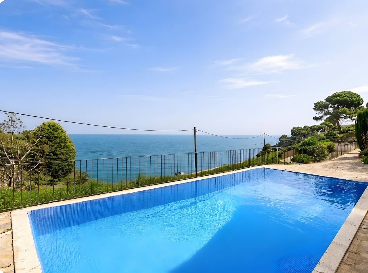 Apartamento entero, Sol y Mar 8 Apartamento con vistas espectaculares al mar en la mejor zona de Begur in sa Tuna, Begur