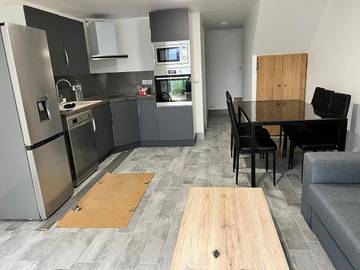 Gîte pour 6 personnes, avec terrasse et vue, animaux acceptés à Civray