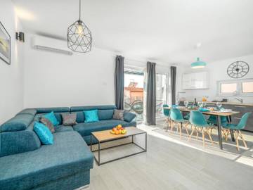 Villa voor 10 Personen in Novalja, Pag, Afbeelding 2