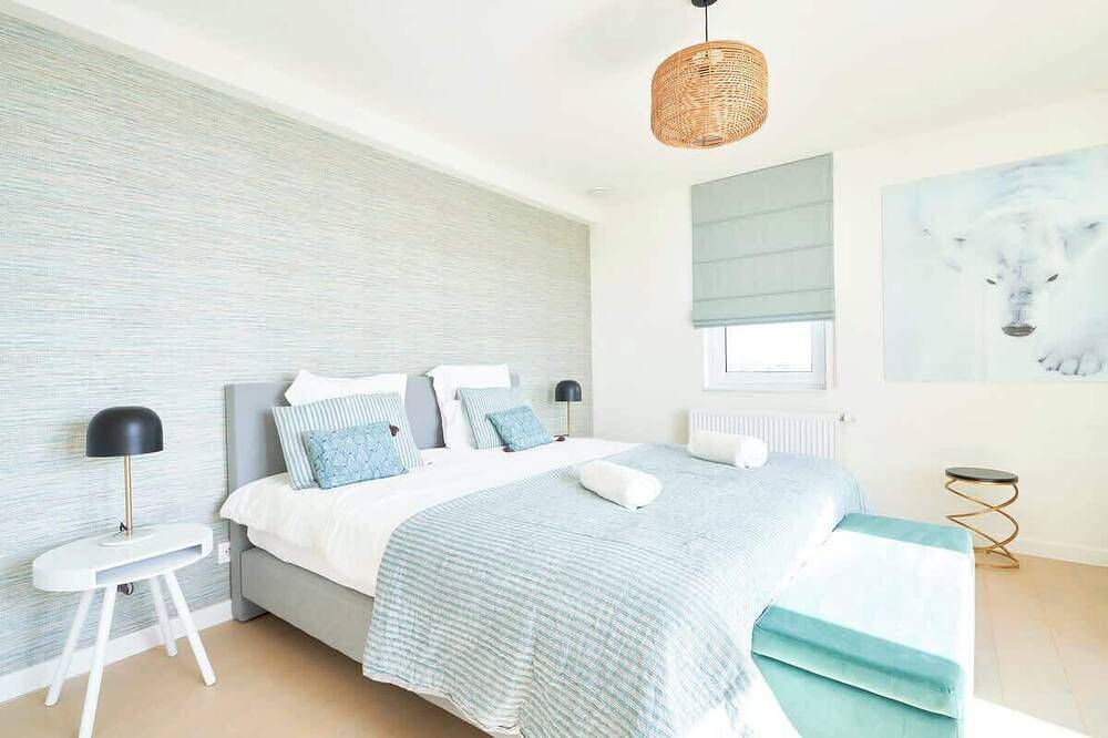 Geheel appartement, Penthouse - City Views/Luggage Room in Schaarbeek, Brussel en omgeving