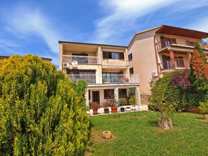 Appartamento per 5 persone, con terrazza a Pula Croazia